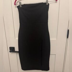 Meshki Chic Black Strapless Midi Dress